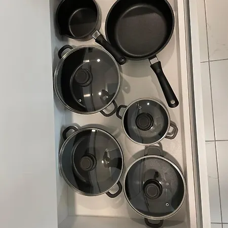 Moderny Novy S Bezplatnym Parkovanim V Objekte, Self-checking *